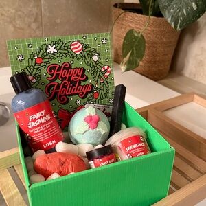NWT Lush Kitchen December 2025 exclusive box set